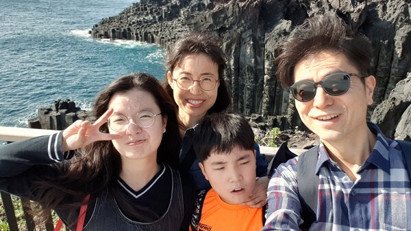 공장 옥상에 피어난 작은 쉼터, 이주노동자의 삶을 돌보다